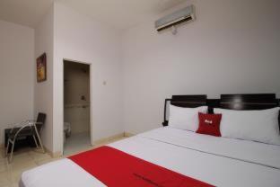 Reddoorz @ Pangeran Antasari 2 Hotel Cilandak  Cameră foto