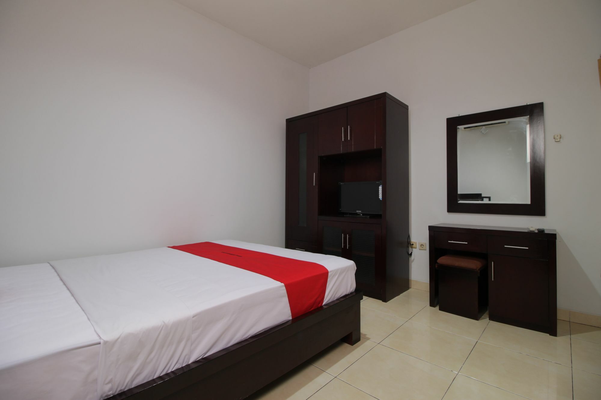 Reddoorz @ Pangeran Antasari 2 Hotel Cilandak  Exterior foto